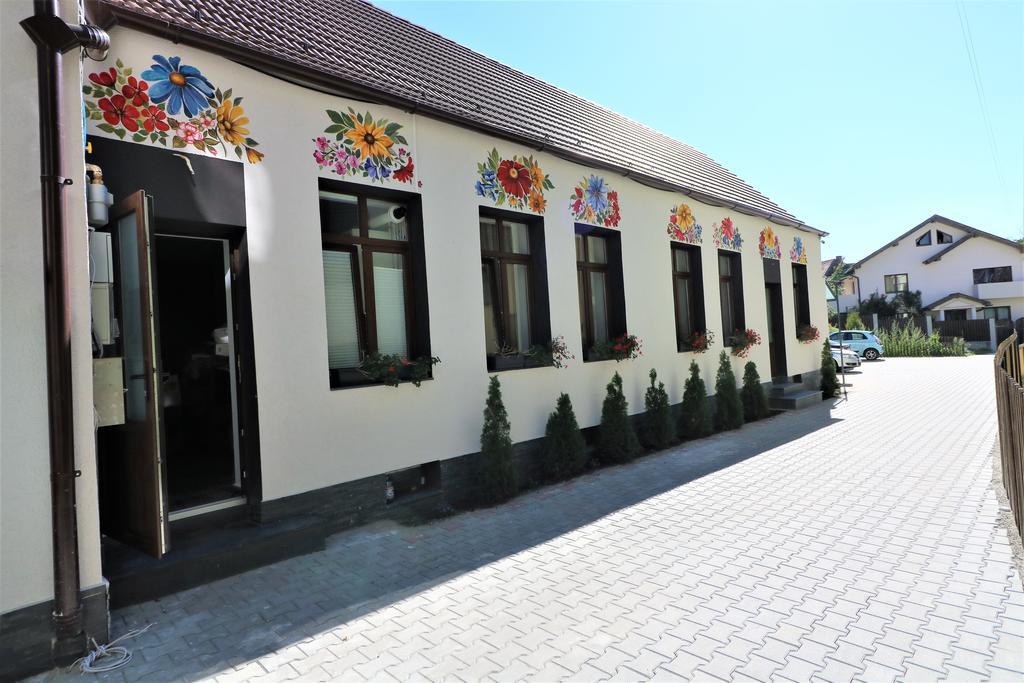 Flowers House Sibiu Eksteriør bilde